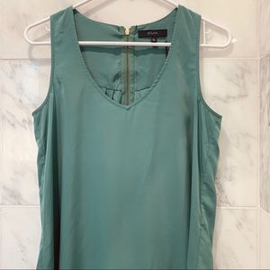 Eclair Mint V Neck Tank Top Size Small